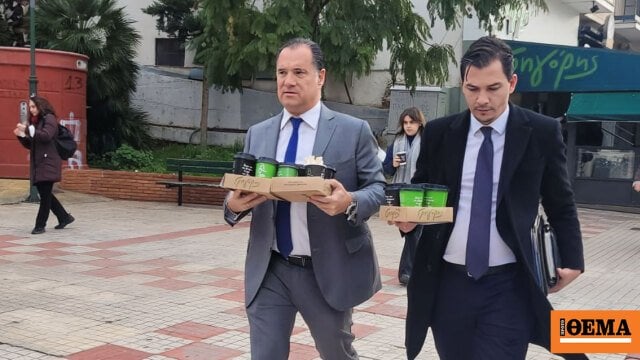 Adonis Georgiadis: Er beauftragte einen Schlosser mit der Eröffnung der EOPYY-Apotheke und sammelte die Rezepte der Versicherten ein