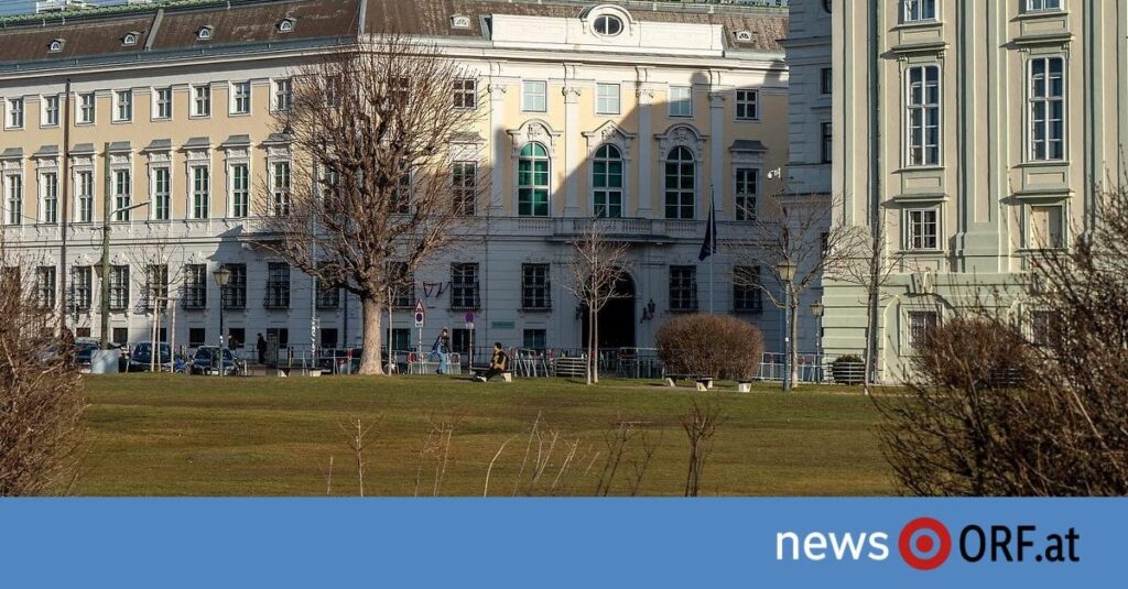 Warum schaffts die FPÖ zuerst über das Budget zu verhandeln bevor man Inhalte verhandelt die Finanzierung brauchen?
