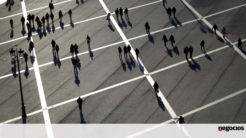 Ein Fünftel der 1990 geborenen jungen Menschen ist ein Jahr oder weniger Rabatte Ein Fünftel der 1990 geborenen jungen Menschen ist ein Jahr oder weniger Rabatte