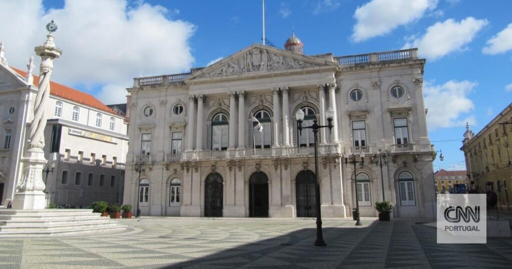 Die Chamber of Lissabon stellt direkt Anpassungsanpassung ehemalige Stadträtin 17 Tage nach dem Auslassen des Amtes