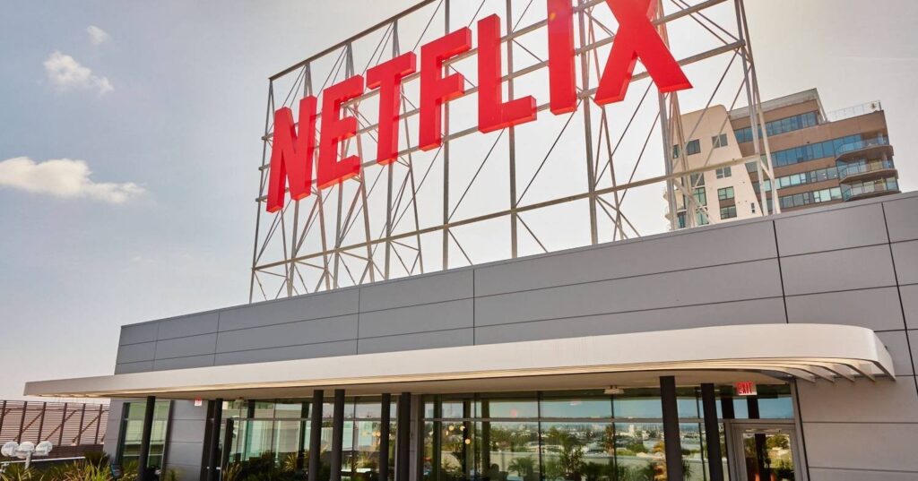 Netflix steigert Kundenzahl, Umsatz und Gewinn (und kündigt Preiserhöhung in Portugal an)