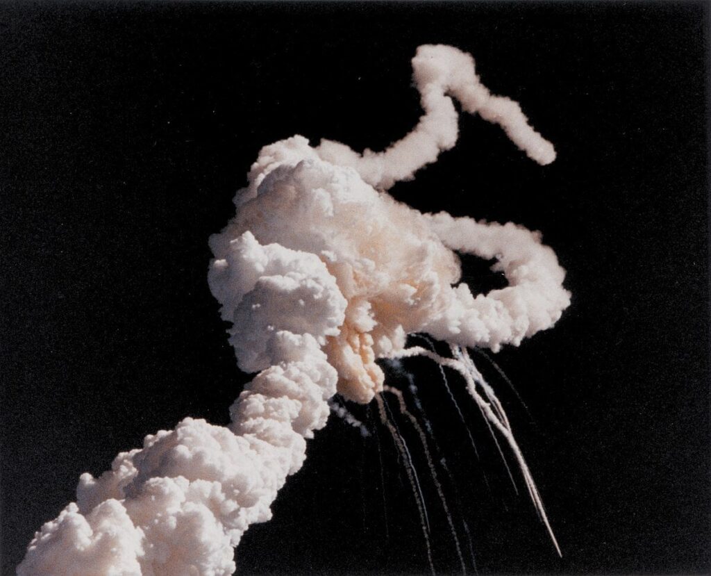 Vergessen Sie sie nie… STS -51 -L – 28. Januar 1986 – Challenger. Vergessen Sie sie nie… STS -51 -L - 28. Januar 1986 - Challenger.