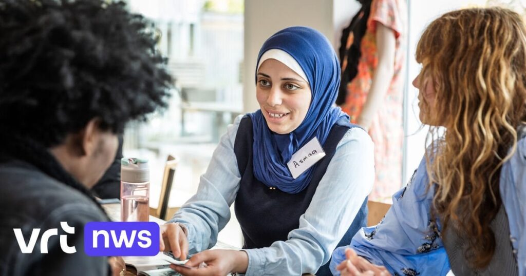 Projekt Babbelonia in Ninove gerettet: „Wir können ein Jahr lang weitermachen, um Nicht-Muttersprachlern bei ihrer Integration zu helfen“ Projekt Babbelonia in Ninove gerettet: „Wir können ein Jahr lang weitermachen, um Nicht-Muttersprachlern bei ihrer Integration zu helfen“