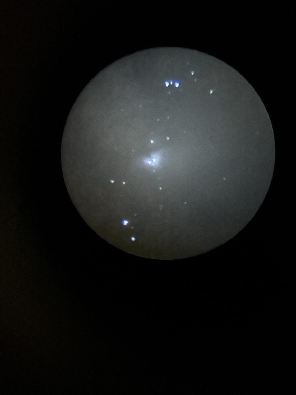 Zum ersten Mal den Orionnebel eingefangen Zum ersten Mal den Orionnebel eingefangen