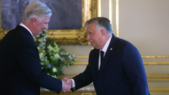 Die EU hofft darauf, den belgischen König zu engagieren, um die Sanktionen gegen Russland abzusichern