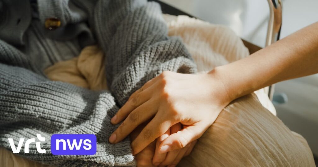 „Nicht jeder möchte sein Lebensende im Krankenhaus verbringen“: Knowledge Center for Healthcare plädiert für maßgeschneiderte Palliativversorgung „Nicht jeder möchte sein Lebensende im Krankenhaus verbringen“: Knowledge Center for Healthcare plädiert für maßgeschneiderte Palliativversorgung