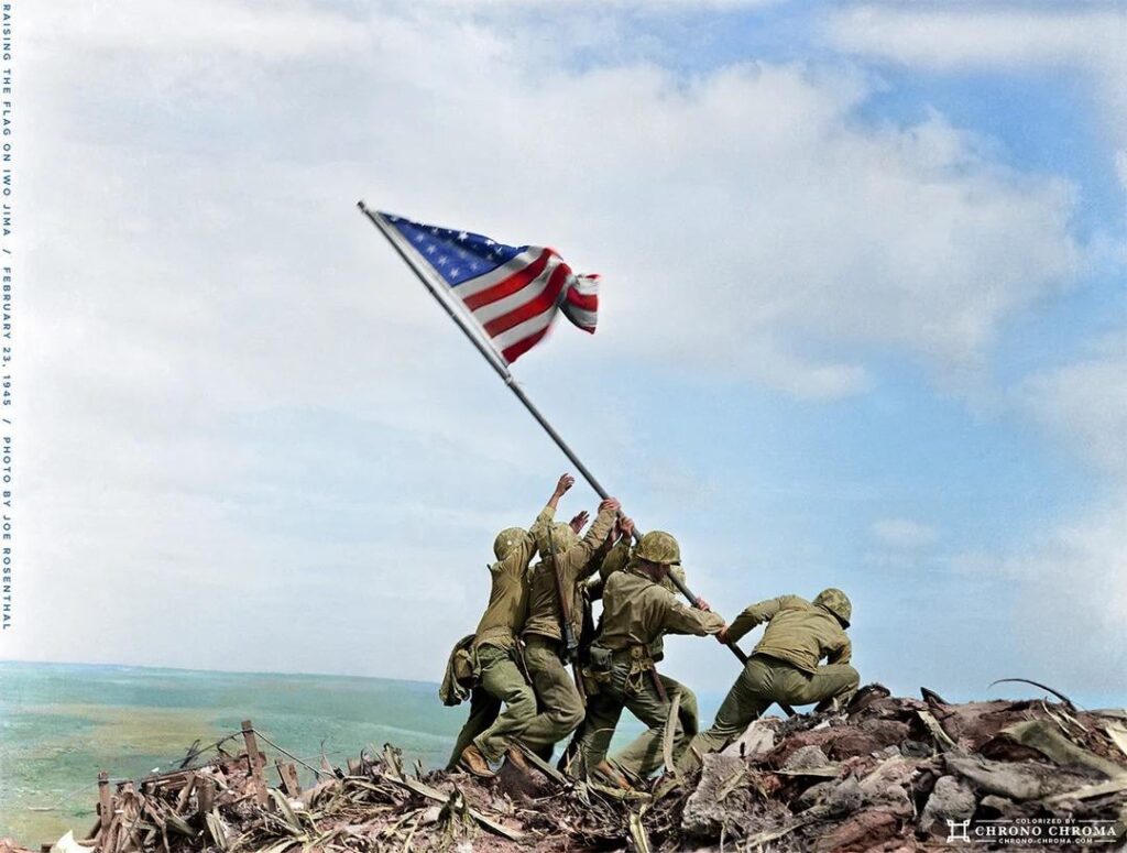 An diesem Tag, vor 80 Jahren, errichteten die slowakischen Michal Michal Strank und fünf weitere amerikanische Soldaten die Flagge bei Iwo Jime. Michal Strank wurde in Jarabin geboren und war von ruthenischer Herkunft. An diesem Tag, vor 80 Jahren, errichteten die slowakischen Michal Michal Strank und fünf weitere amerikanische Soldaten die Flagge bei Iwo Jime. Michal Strank wurde in Jarabin geboren und war von ruthenischer Herkunft.