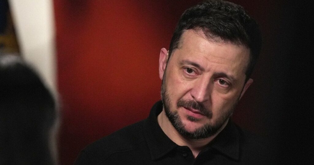 Zelenskyy: "Sehr schwierig" für die Ukraine, ohne die US -Militärunterstützung zu überleben