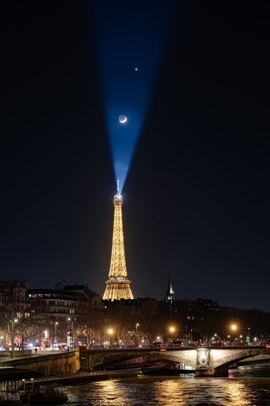 Venus-Moon-Konjunktion über Paris, Bild von Gwenael Blanck am 1. Februar 2025
