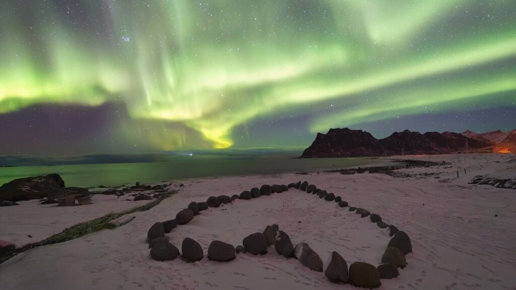 Aurora Alarm: Geomagnetischer Sturm könnte diese Woche Nordlichter bis nach Michigan und Maine bringen Aurora Alarm: Geomagnetischer Sturm könnte diese Woche Nordlichter bis nach Michigan und Maine bringen