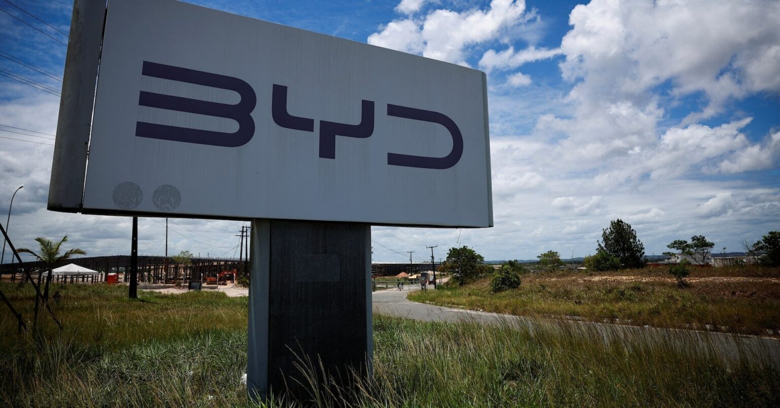 Chinas BYD hat Bergbaurechte im Brasiliens Lithiumtal, wie Dokumente zeigen