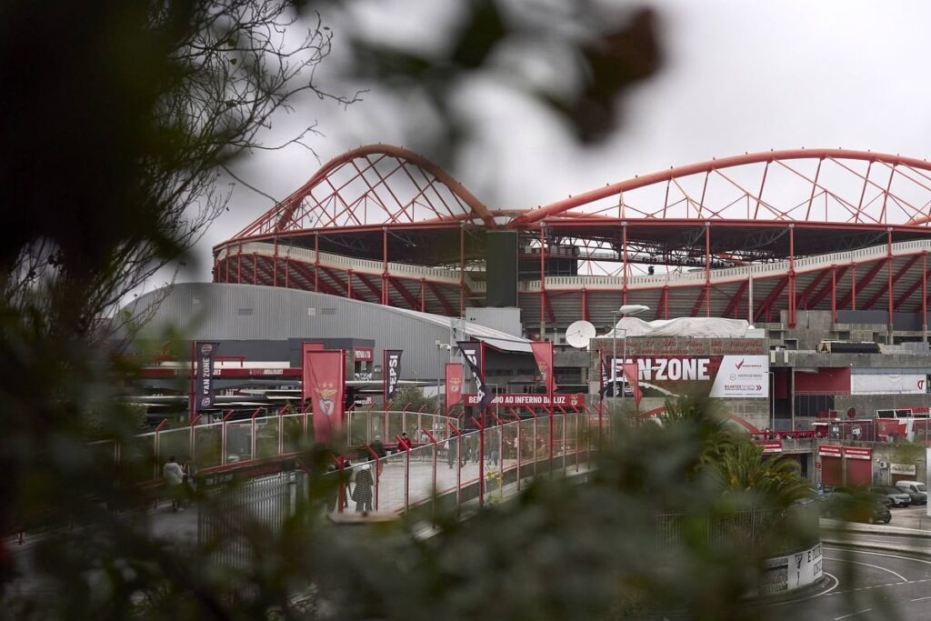 E -Mails: FC Porto dank der Zahlung von fast 770 Tausend Euro an Benfica