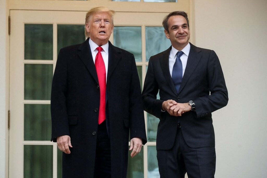 Europa bereitet Europa vor und droht, Kyriakos Mitsotakis zu einem Besuch zu schicken. • Das Brötchen