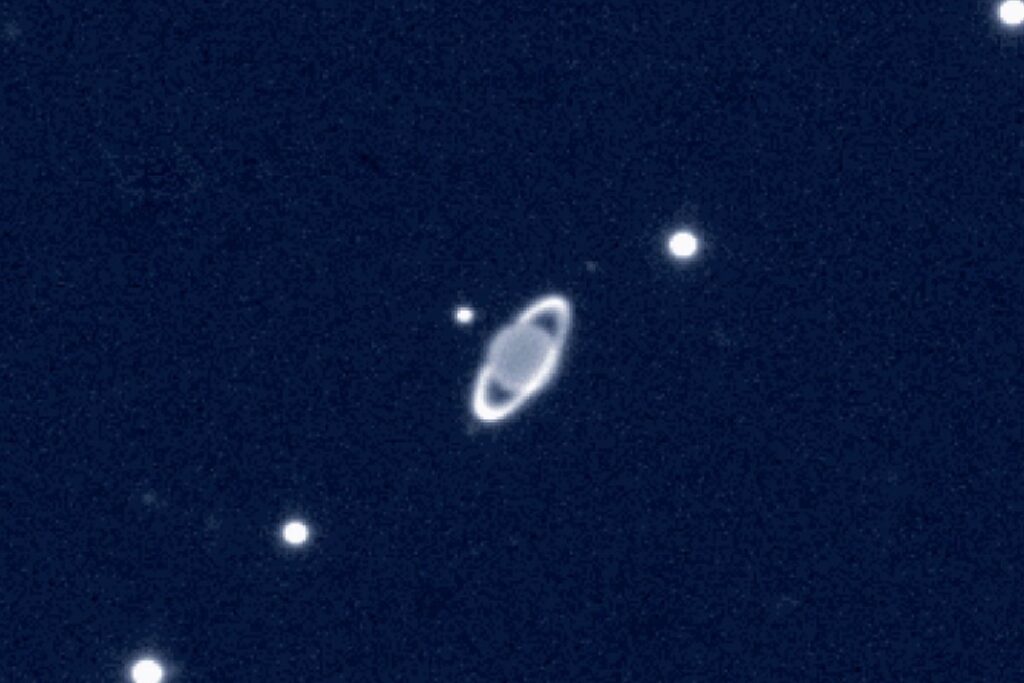 Alle Planeten, die gleichzeitig in seltener planetarischer Parade ausgerichtet sind
