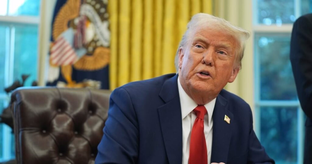Nach dem Gespräch zwischen Trudeau und Trump verzögerte sich die Zölle auf Kanada um 30 Tage. Live -Updates hier. Nach dem Gespräch zwischen Trudeau und Trump verzögerte sich die Zölle auf Kanada um 30 Tage. Live -Updates hier.