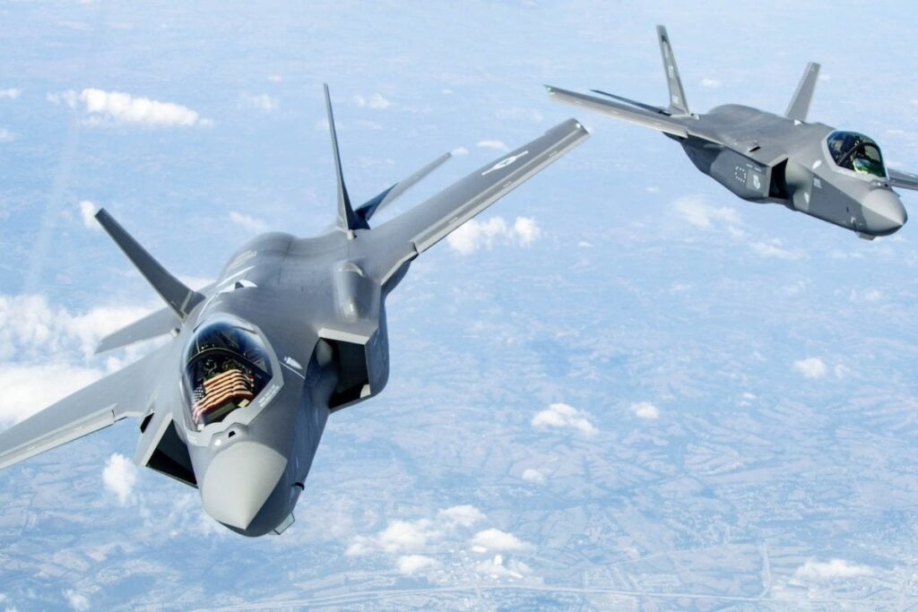 Indien in American F-35 gegen Russische SU-57 Kämpfer Quandry