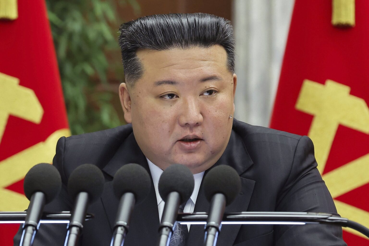 Nordkorea verdoppelt sich in Mukes inmitten steigender Spannungen mit uns und Asien