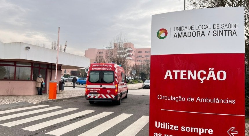 Amateur-Ssintra. Mitglieder des Hospital Board of Directors traten zurück