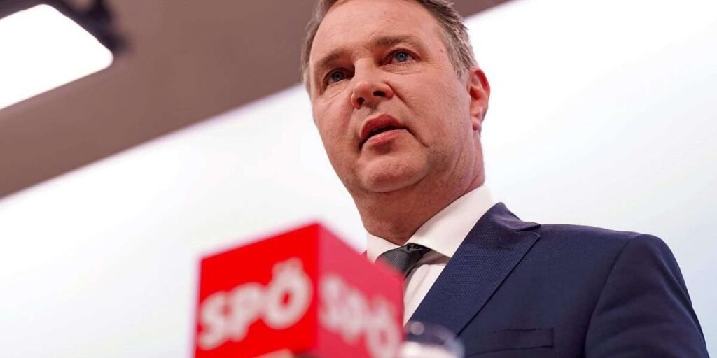 SPÖ-Präsidium tagte über drei Stunden lang und beriet über Koalition SPÖ-Präsidium tagte über drei Stunden lang und beriet über Koalition