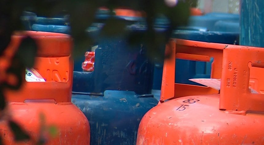 Gaszylinder kosten in Portugal angesichts Spaniens fast das Doppelte.