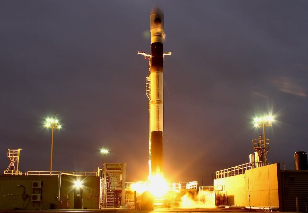 Space Force nimmt Firefly aus, um die Victus Sol Rapid Response Mission zu starten