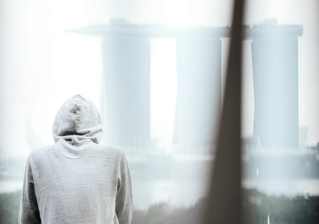 Während die Handelsspannungen der USA-China eskalieren, sieht sich Singapur aus wirtschaftlichen Schwachstellen aus, obwohl sie direkte Zölle vermieden haben