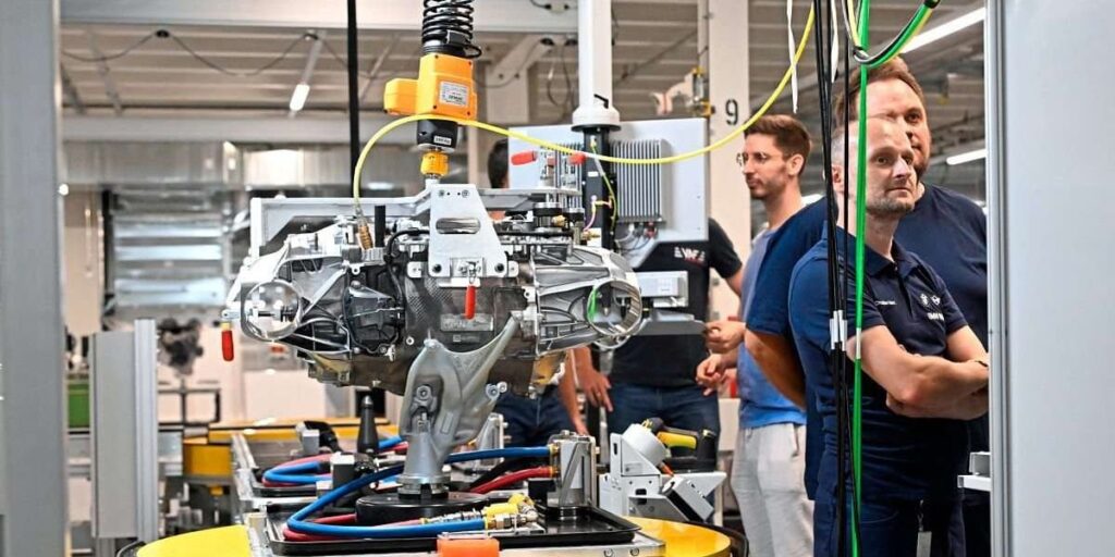 Bedauern über das Scheitern der FPÖ-ÖVP-Gespräche: Sind Österreichs Industriekapitäne alle auf Knill-Kurs? Bedauern über das Scheitern der FPÖ-ÖVP-Gespräche: Sind Österreichs Industriekapitäne alle auf Knill-Kurs?