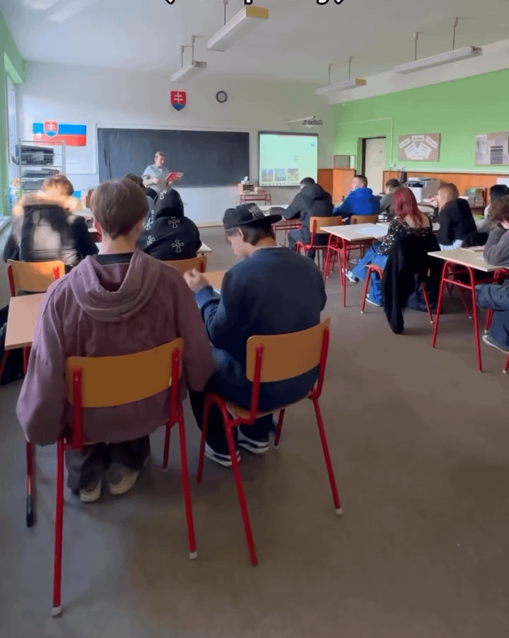 Slowakische Studenten Bí Lajk: