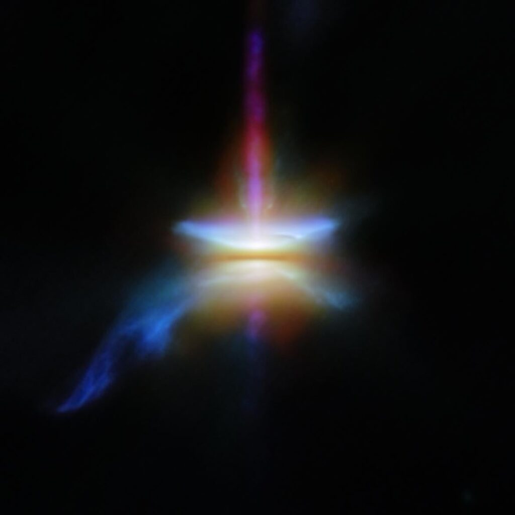 Webb-Teleskop-Bild von HH 30, einer protoplanetären Scheibe mit Kanten, die von Jets und einem Scheibenwind umgeben ist