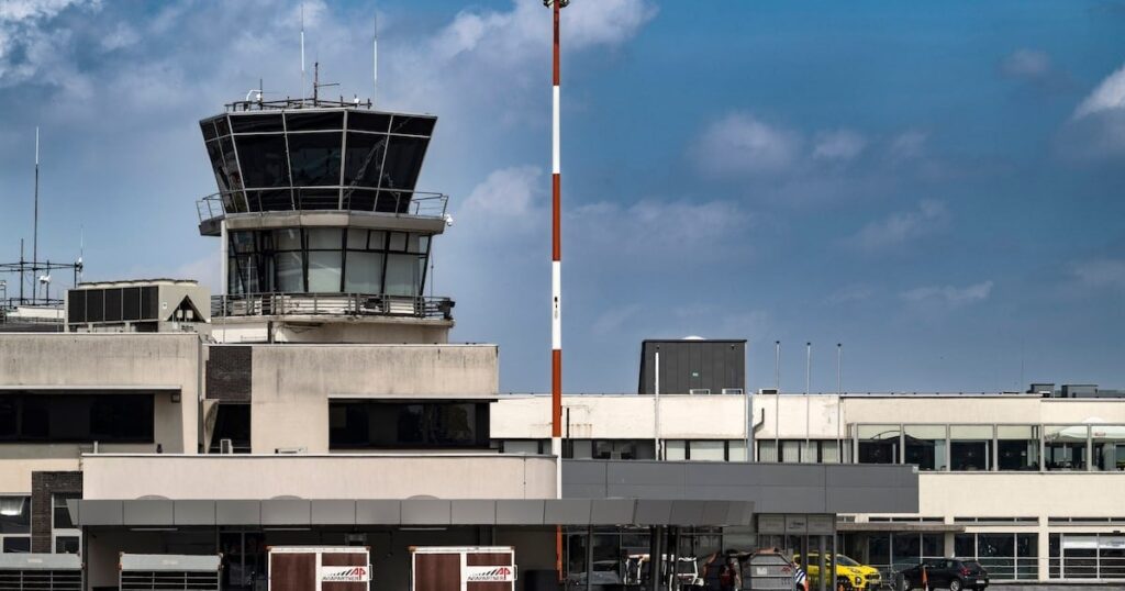Die Bürgerforschung zeigt: "Geruchsstörungen um den Flughafen Antwerpen unterschätzten stark"