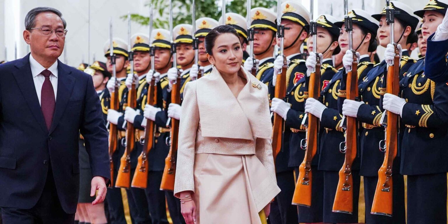 Die thailändische Regierung geht zwischen China und den USA dringend