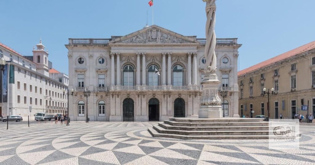 Tutti Frutti: 60 Angeklagter in der kommunalen Korruption Megaoprozess in Lissabon Tutti Frutti: 60 Angeklagter in der kommunalen Korruption Megaoprozess in Lissabon