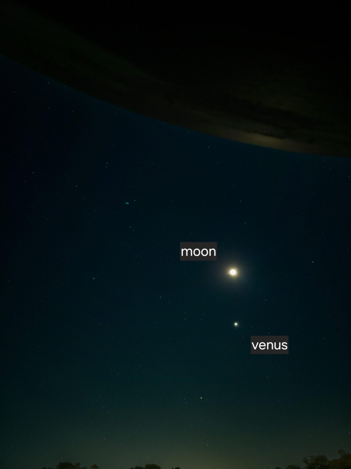 Venus und der Mond