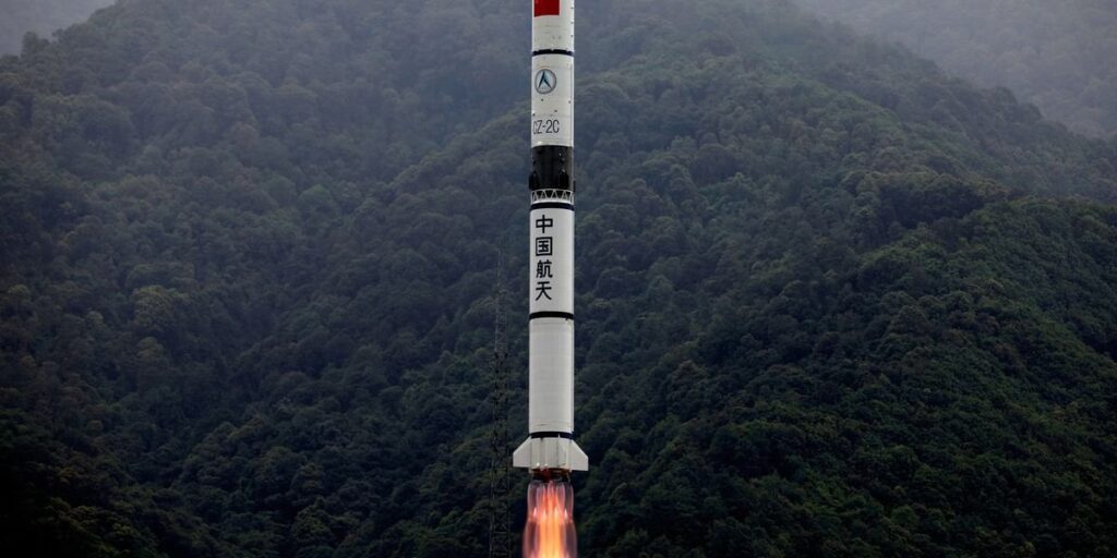 China rettet gestrandete Mondsatelliten
