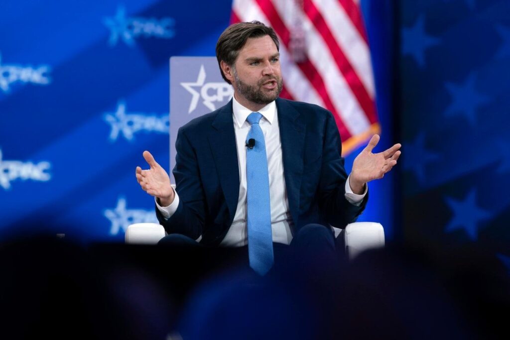 „Der Illiberalismus von JD Vances kritisiert nicht nur liberale und progressive Werte, sondern fährt auch ein echtes politisches Projekt vor.“ "Der Illiberalismus von JD Vances kritisiert nicht nur liberale und progressive Werte, sondern fährt auch ein echtes politisches Projekt vor."