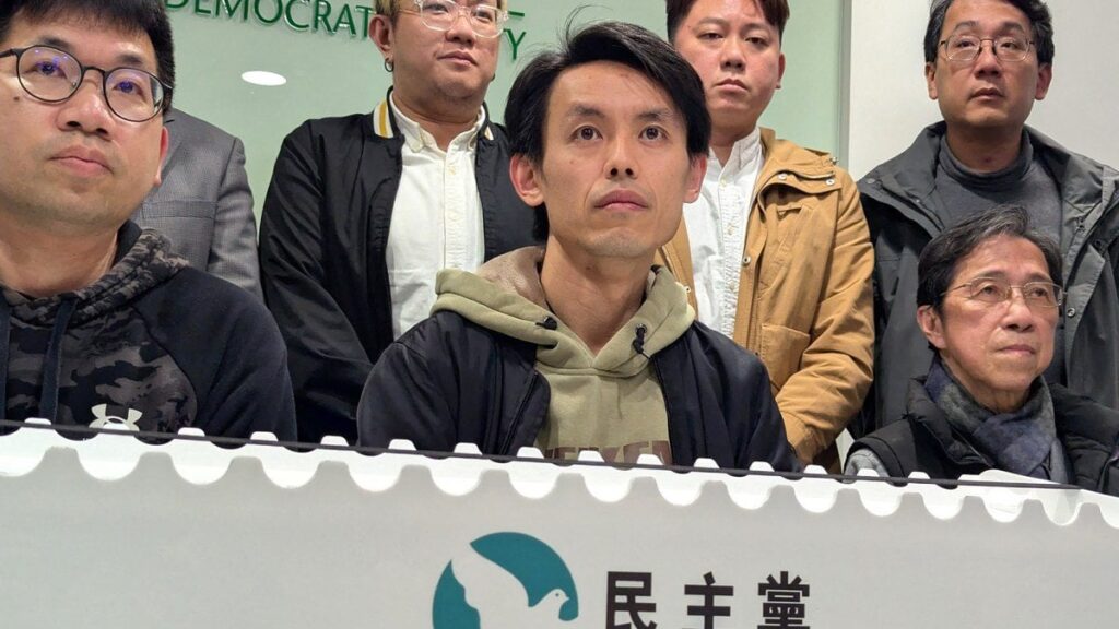 Hongkongs Haupt -Oppositionspartei löst sich im letzten Schlag auf die Freiheit auf