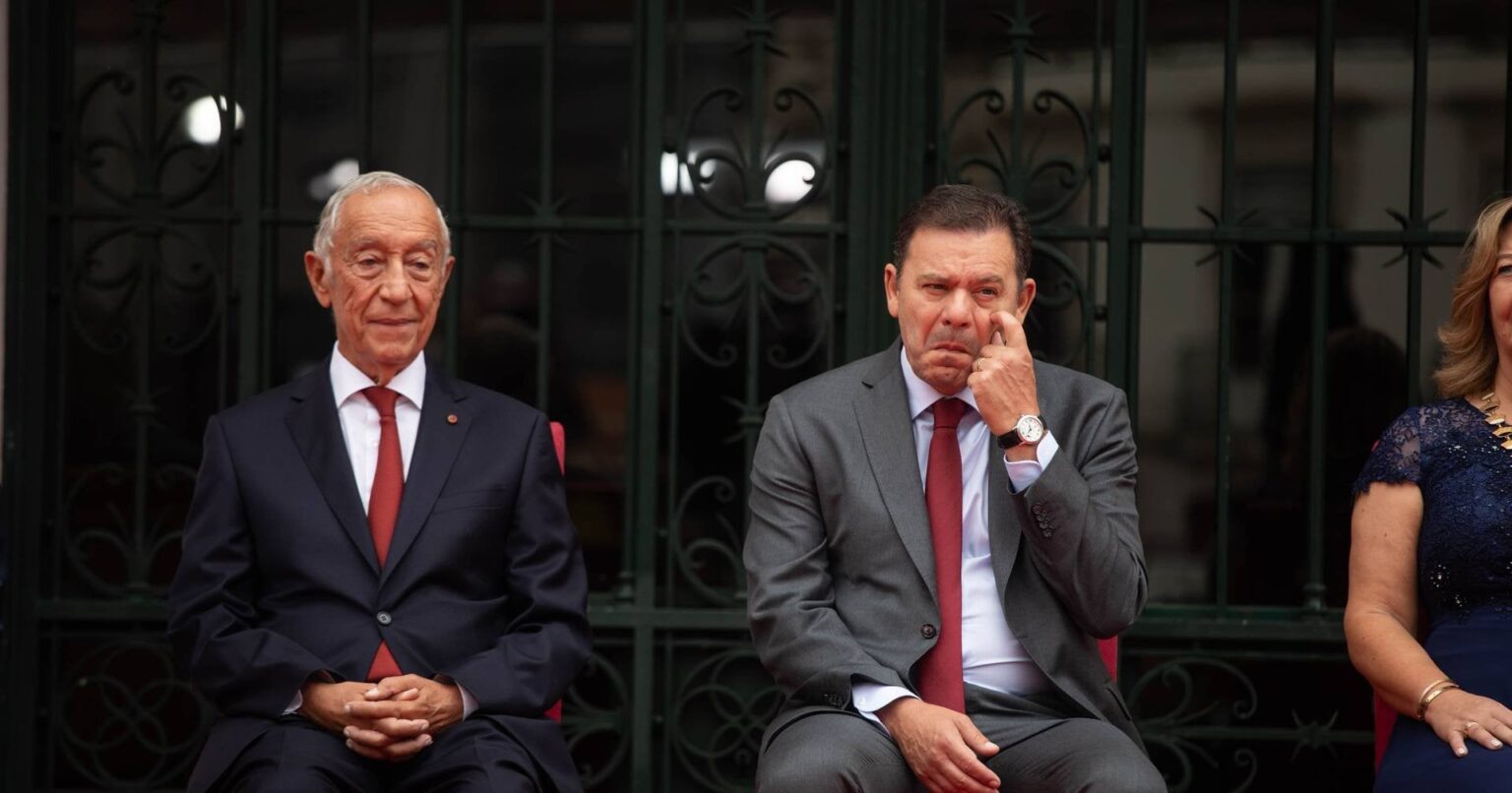 Montenegro bringt der Ex-Autor-Regierung, mit der sie direkte Anpassungen vorgenommen hat