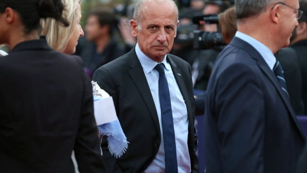 „Frankreich hat Hunderte von Oradour-sur-Glane in Algerien gemacht“: Der Arcom unterrichtet die Worte von Jean-Michel Aphatie "Frankreich hat Hunderte von Oradour-sur-Glane in Algerien gemacht": Der Arcom unterrichtet die Worte von Jean-Michel Aphatie