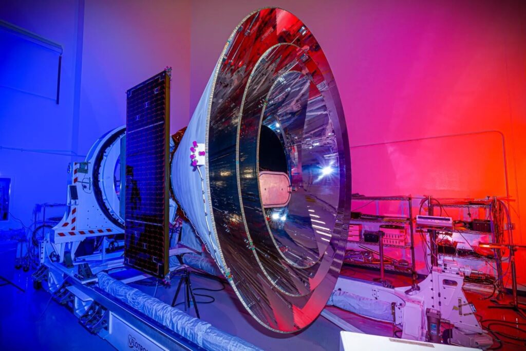 NASA Spherex Space Observatory nach Umwelttests letzte Woche [credit: NASA/JPL]