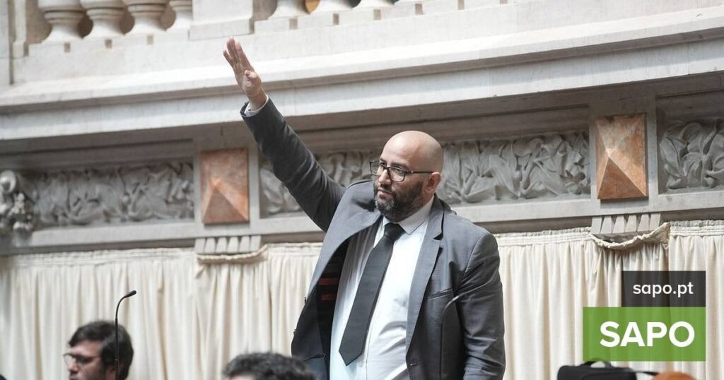 Rui Tavares beschuldigt Miguel Arruda, die Nazi -Begrüßung bei der Abstimmung zu machen - aktuell - sapo.pt