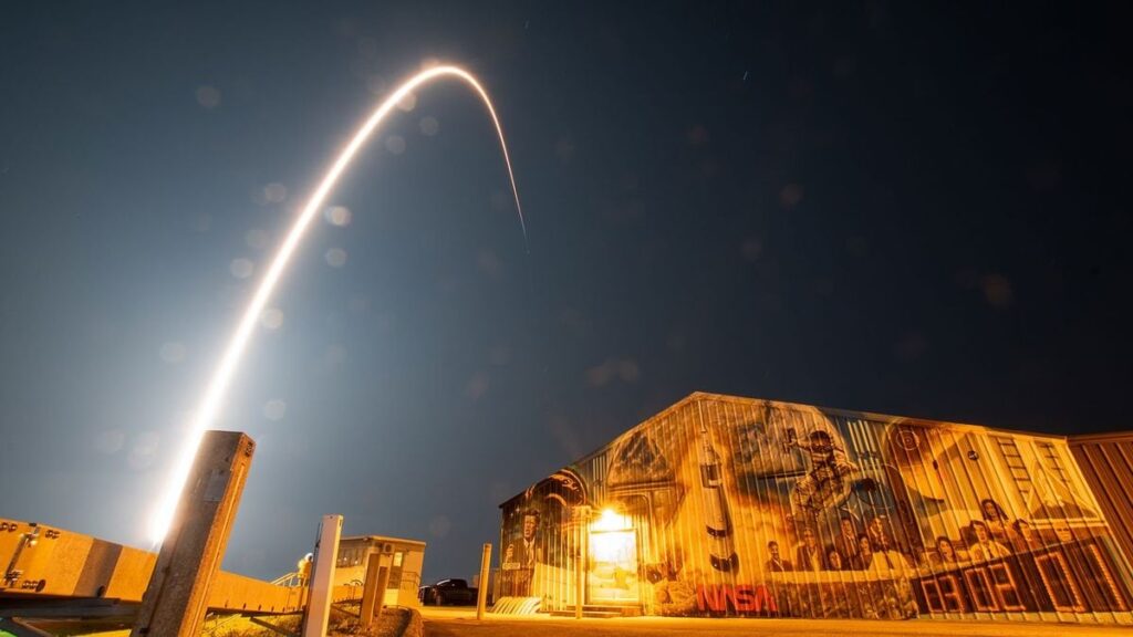 SpaceX Rocket startet Private Moon Lander und Nasa 'Trailblazer', um nach Mondwasser zu suchen