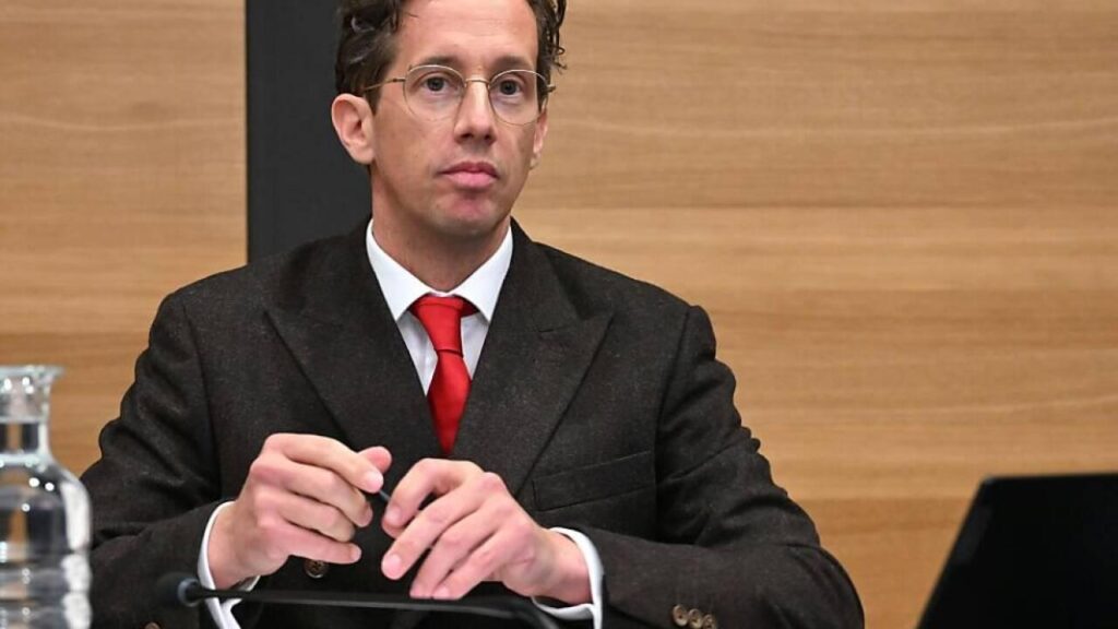 "Die rechte und die linke Hand des Teufels"