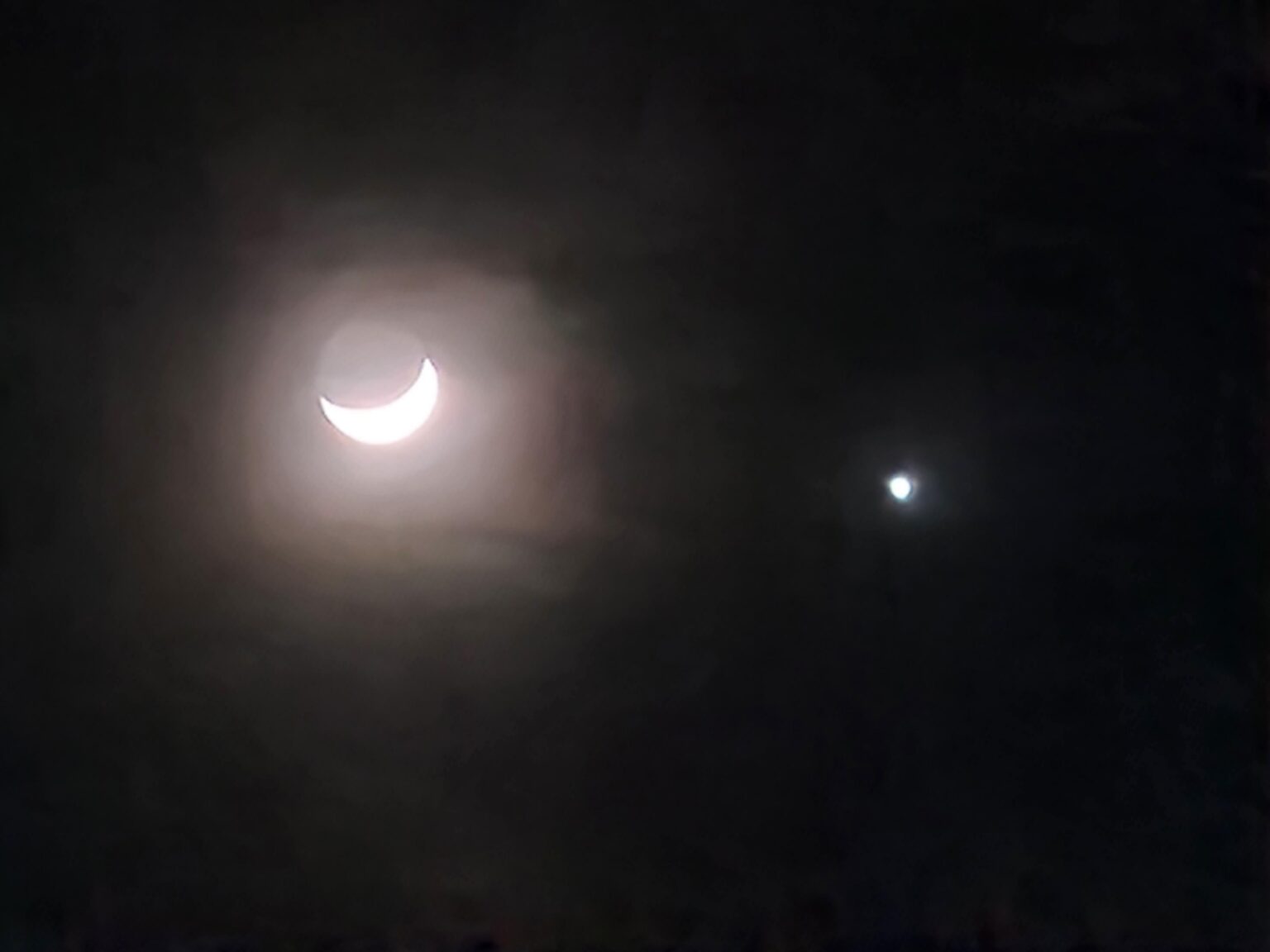 Der Mond und die Venus