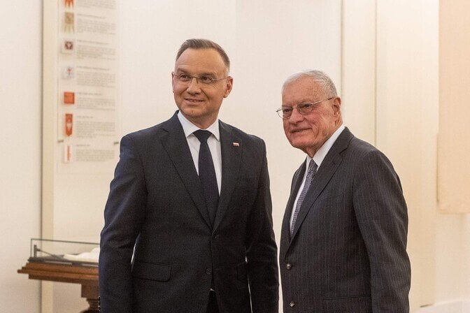 Polnischer Präsident: Die USA bestätigten, dass es keine Pläne gab, Truppen herauszunehmen