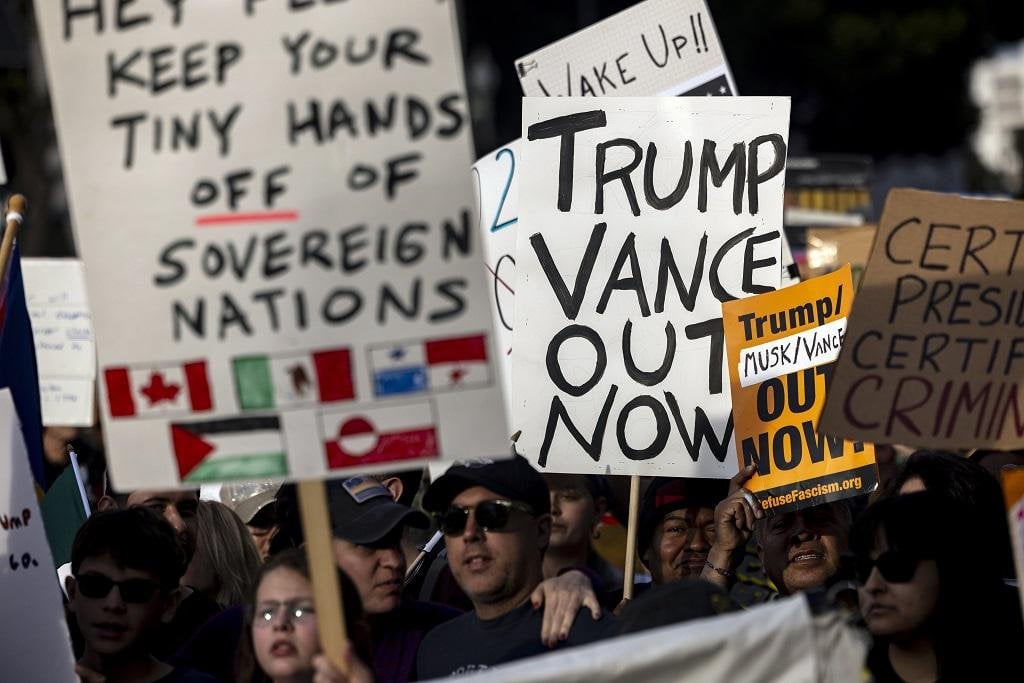 Moschus und Trump verursachen den dümmsten kaiserlichen Zusammenbruch in der Geschichte