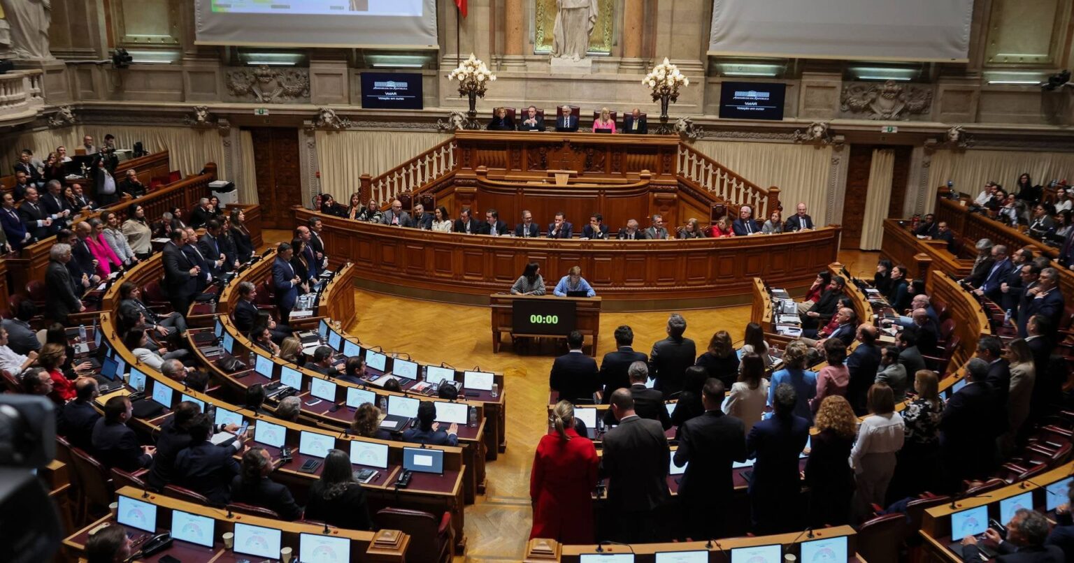 Das Parlament genehmigt (wieder) Ersatz von 302 Gemeinden
