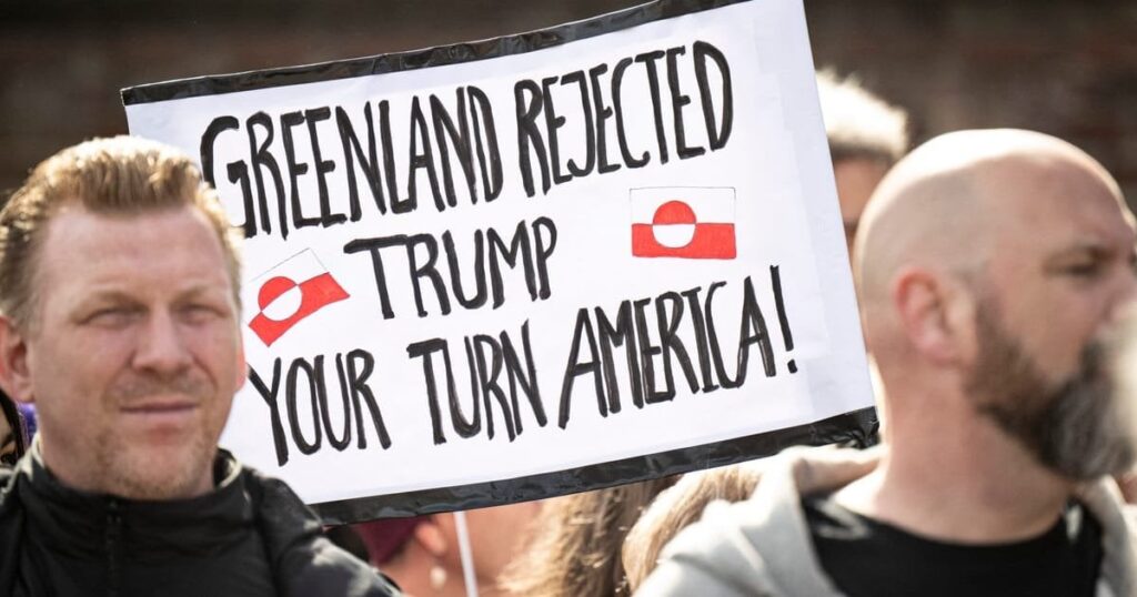 Trump schließt nicht militärische Interventionen in Grönland aus - wieder - wieder