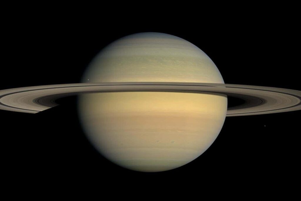 Saturn hat 128 neue Monde - mehr als der Rest der Planeten zusammen