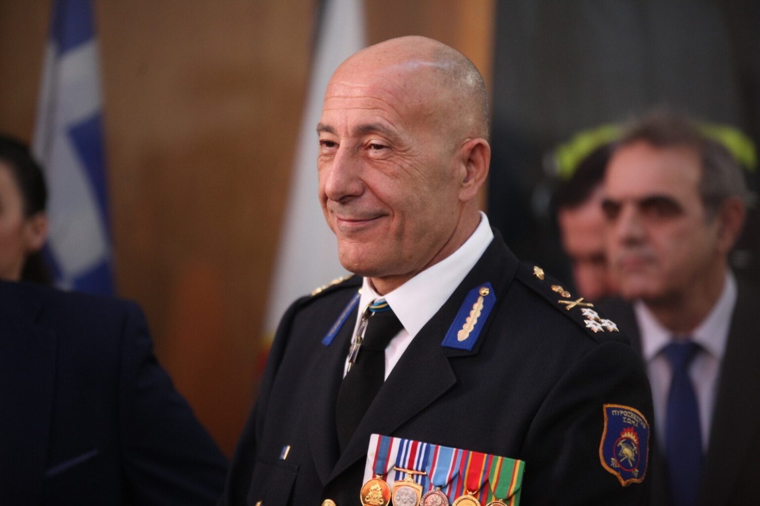 Tempi: GG trat zurück. Zivilschutz, Vassilis Papageorgiouu