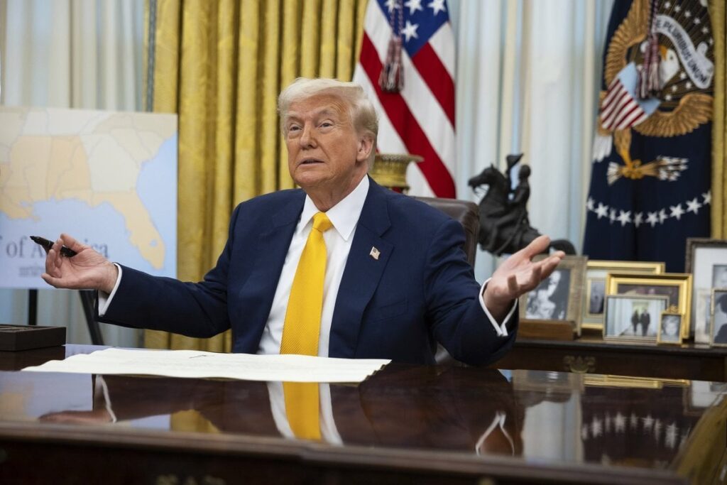 Trump plant, der Reise eine neue Reise aufzuzwingen. Es stehen 43 Länder auf der Liste Trump plant, der Reise eine neue Reise aufzuzwingen. Es stehen 43 Länder auf der Liste